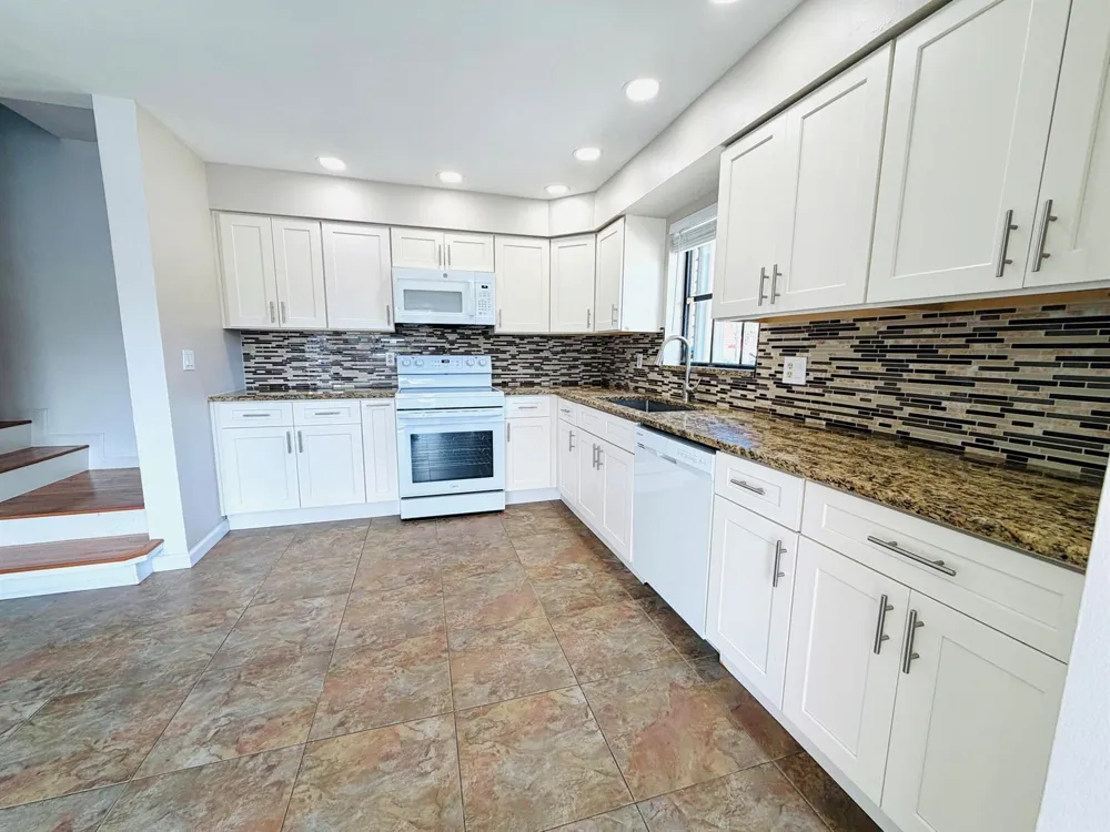 1437 PRINCETON LANE Boynton Beach, FL 33426