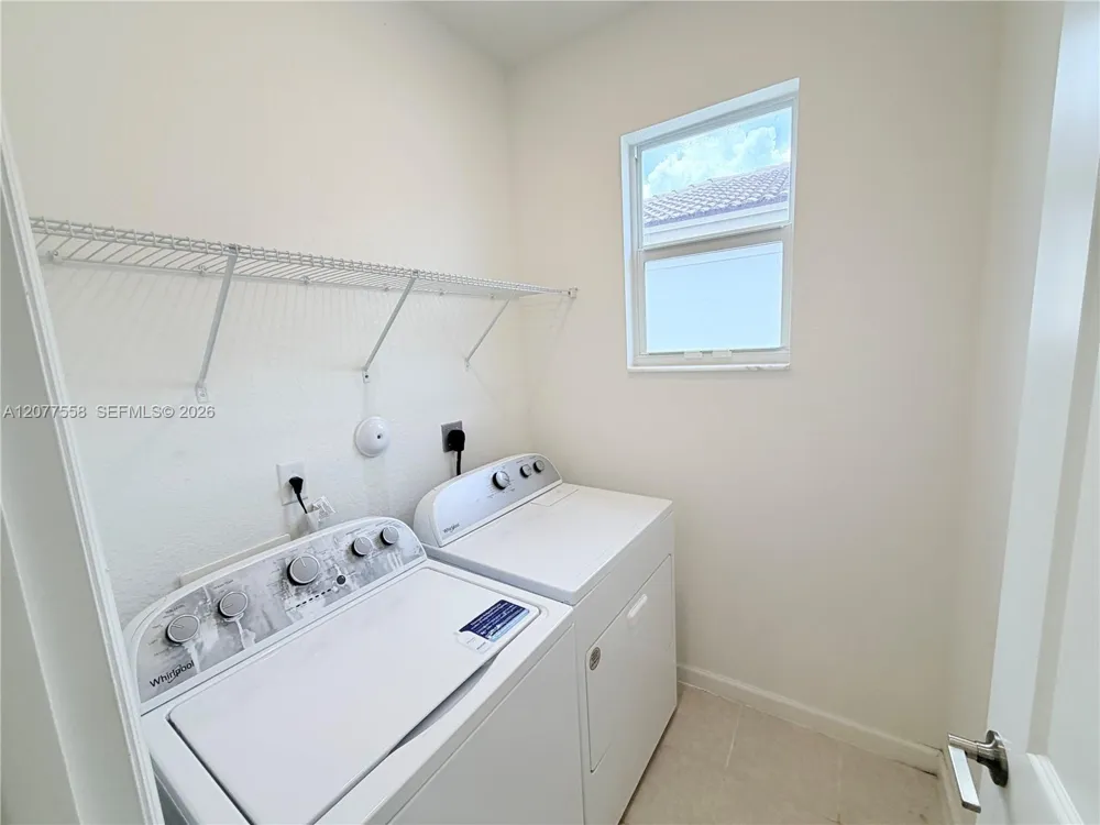 2405 NW 131st Cir Miami, FL 33167