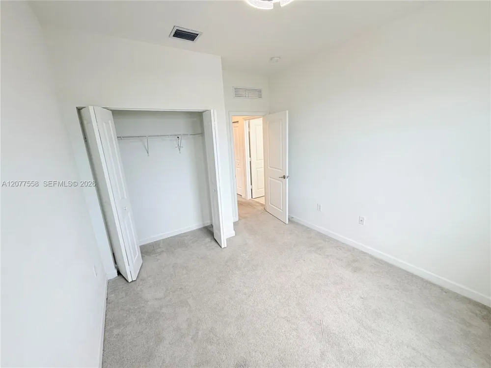 2405 NW 131st Cir Miami, FL 33167