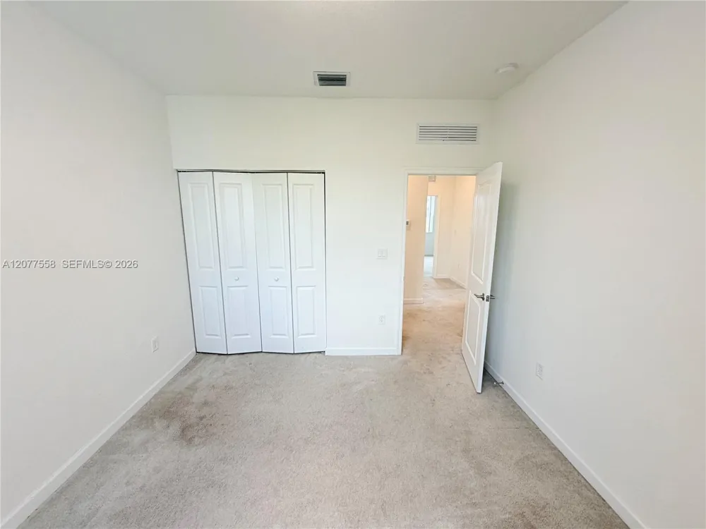 2405 NW 131st Cir Miami, FL 33167