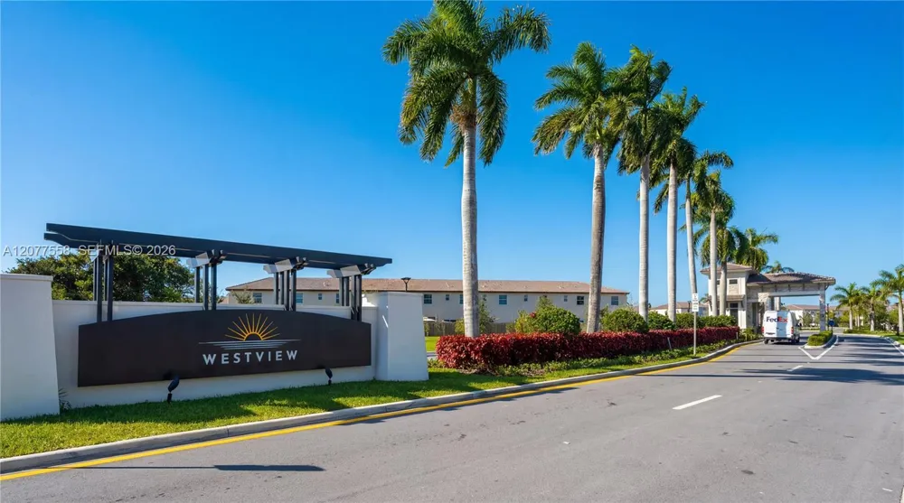 2405 NW 131st Cir Miami, FL 33167