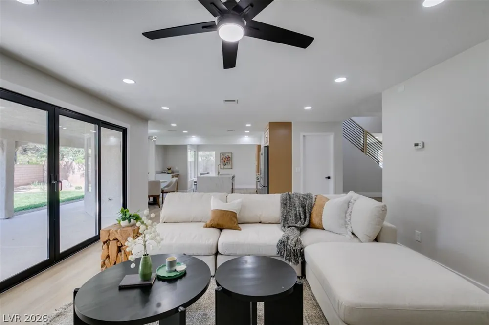 2729 Fire Water Court Las Vegas, NV 89117