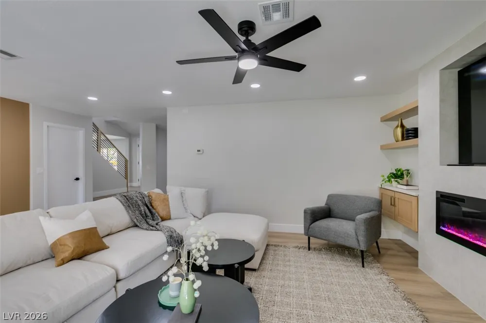 2729 Fire Water Court Las Vegas, NV 89117