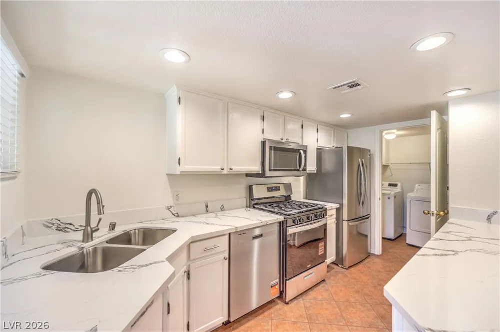7400 W Flamingo Road #2051 Las Vegas, NV 89147