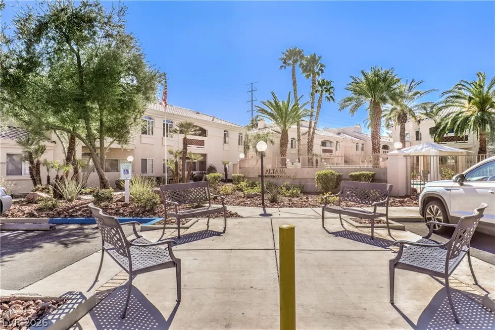 7400 W Flamingo Road #2051 Las Vegas, NV 89147