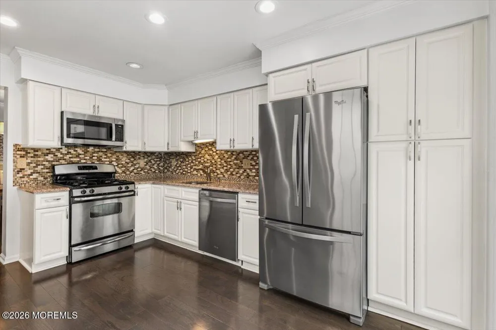 404 Timberbrooke Drive Bedminster, NJ 07921