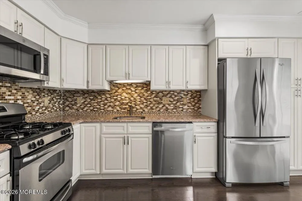 404 Timberbrooke Drive Bedminster, NJ 07921