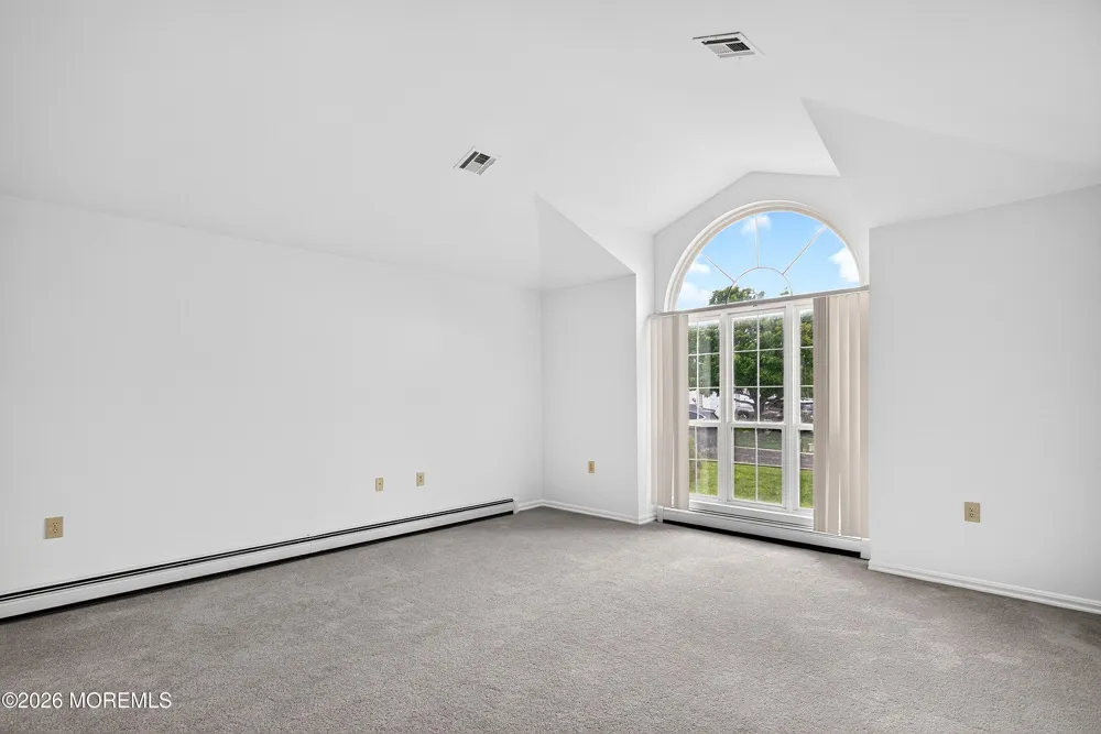 5 Cordoba Court Toms River, NJ 08757