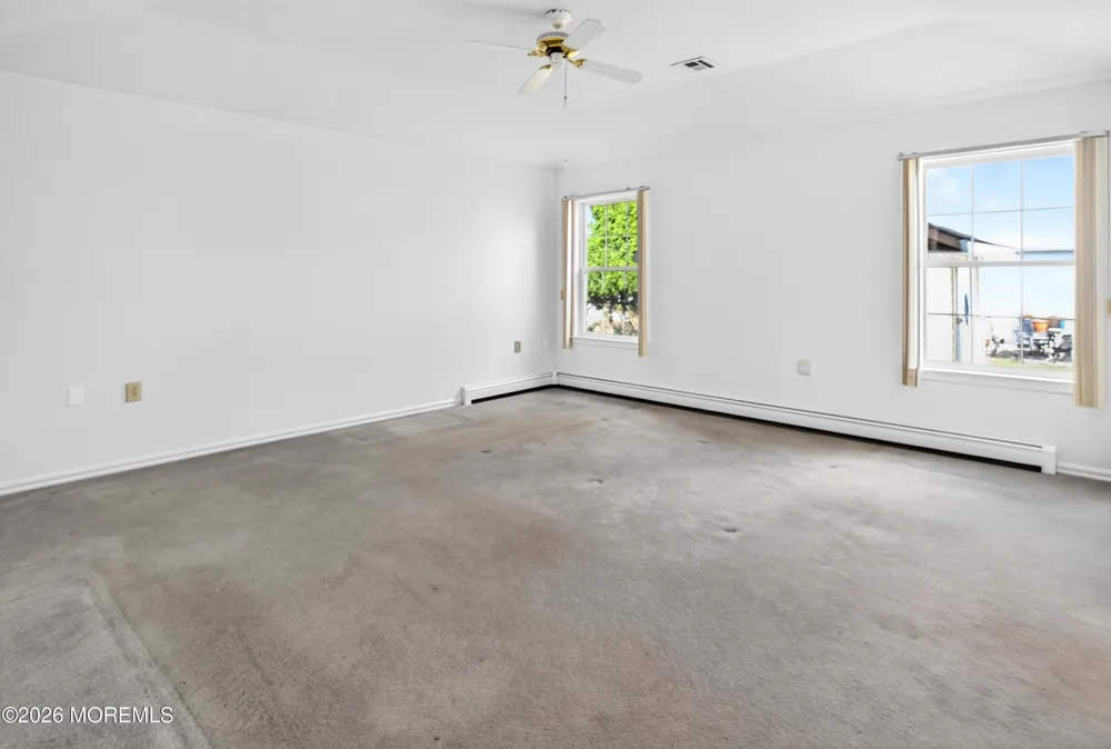 5 Cordoba Court Toms River, NJ 08757