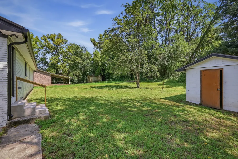 1805 N Whitney Ave Cookeville, TN 38501