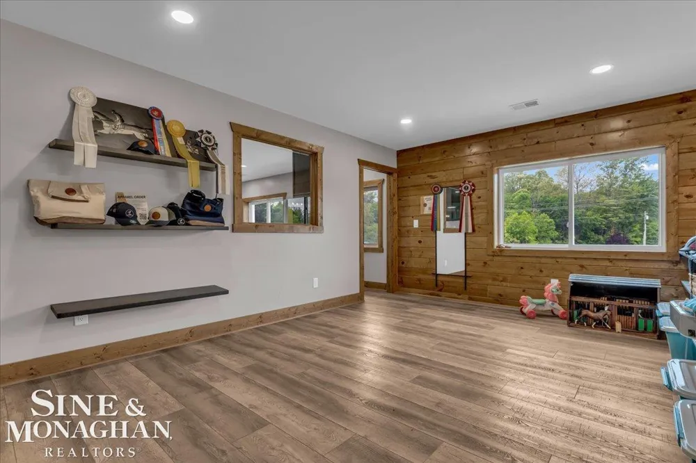 270 Rochester Road Addison Township, MI 48367