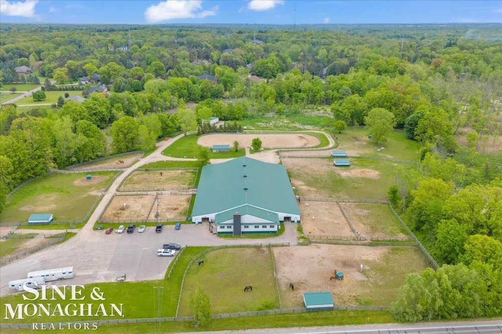270 Rochester Road Addison Township, MI 48367