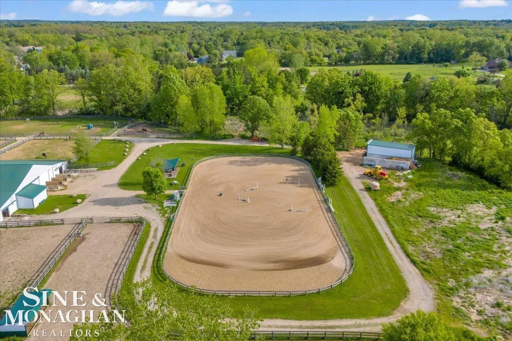 270 Rochester Road Addison Township, MI 48367