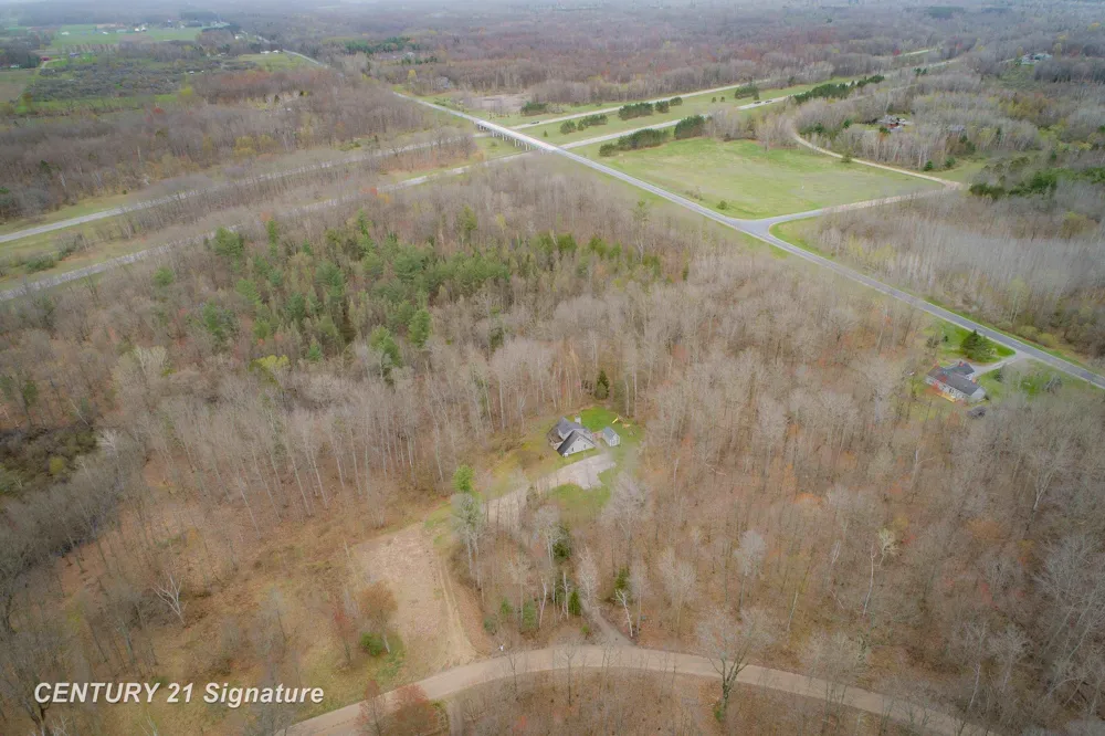 1180 Winding Wood Drive Grant Township, MI 48622