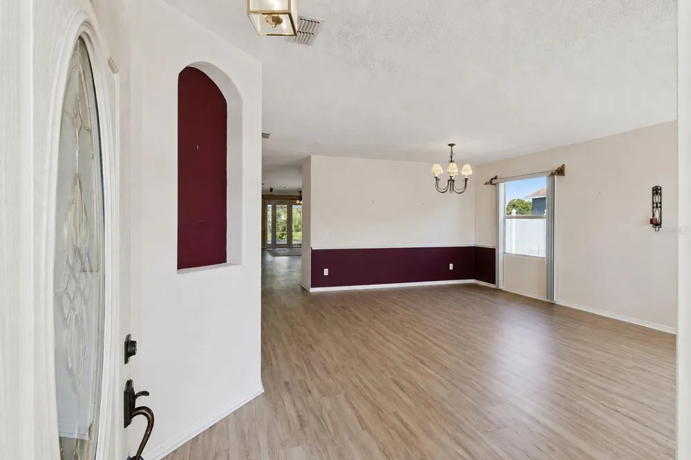 448 COTSWOLD CIRCLE Davenport, FL 33837