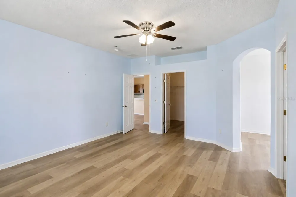 448 COTSWOLD CIRCLE Davenport, FL 33837