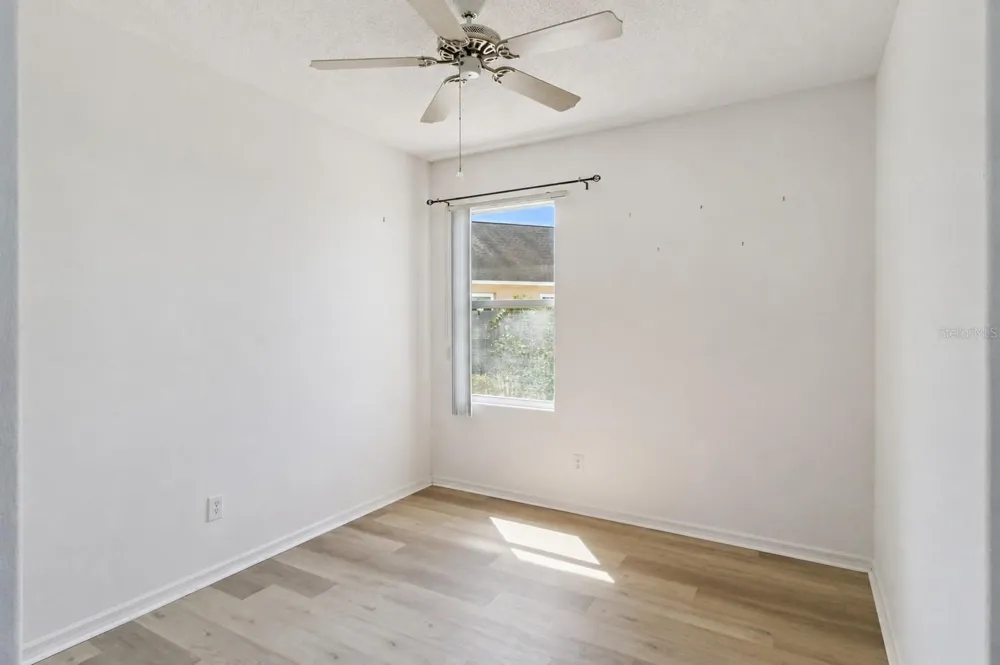 448 COTSWOLD CIRCLE Davenport, FL 33837