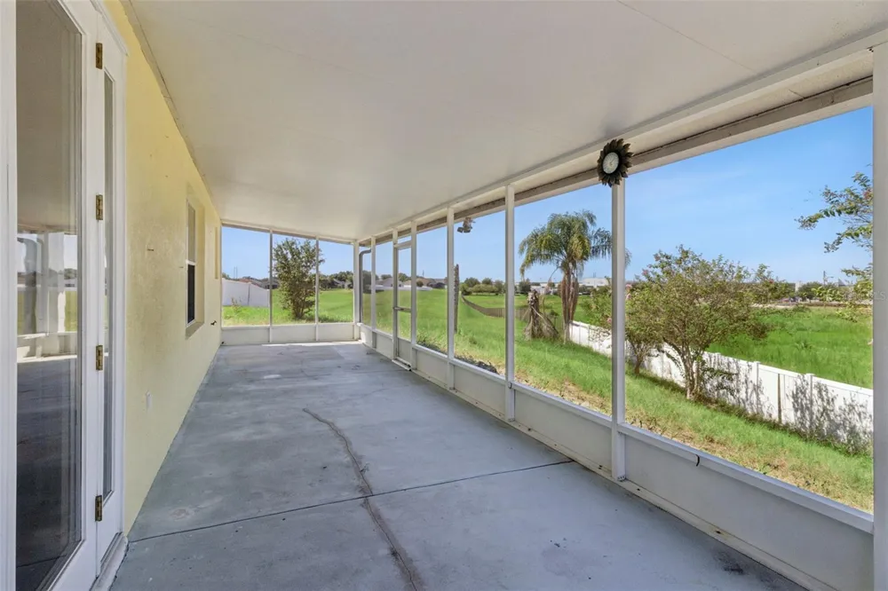 448 COTSWOLD CIRCLE Davenport, FL 33837