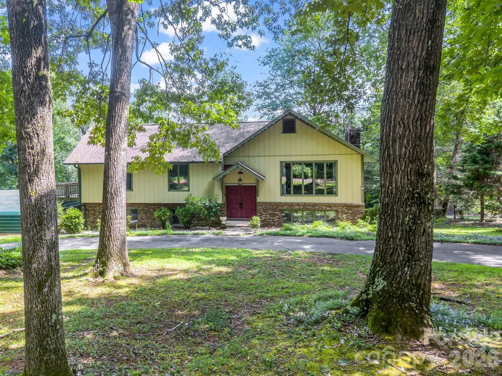 200 Woodland Circle Rutherfordton, NC 28139