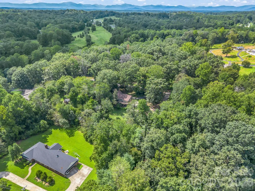 200 Woodland Circle Rutherfordton, NC 28139