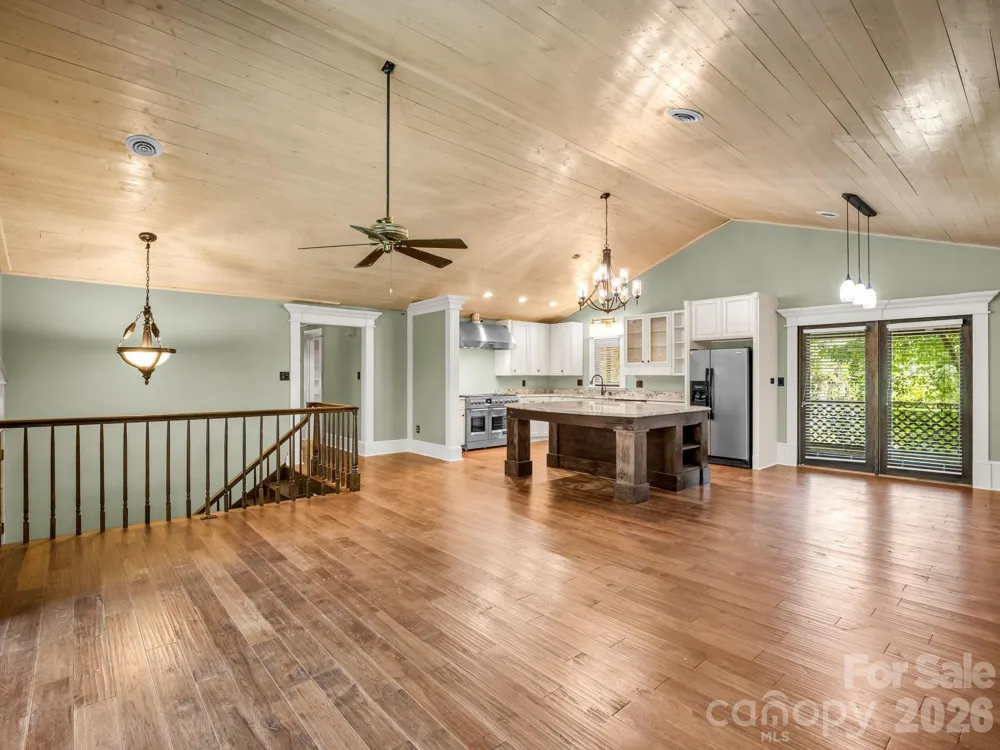 200 Woodland Circle Rutherfordton, NC 28139