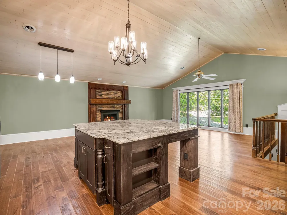 200 Woodland Circle Rutherfordton, NC 28139
