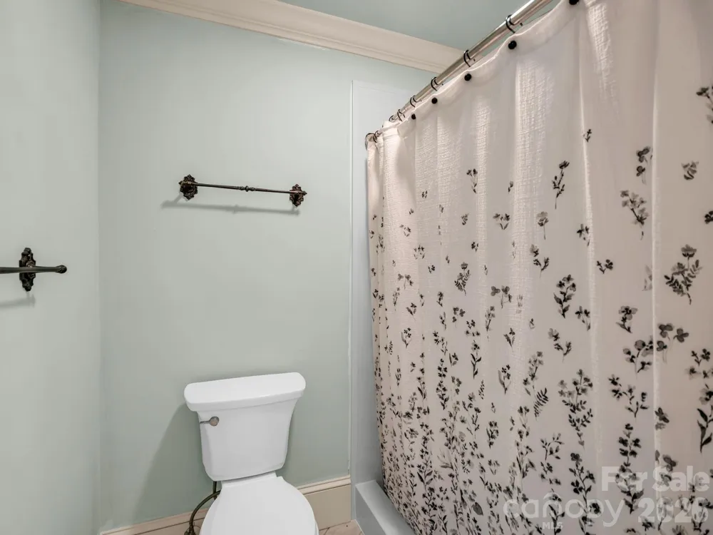 200 Woodland Circle Rutherfordton, NC 28139
