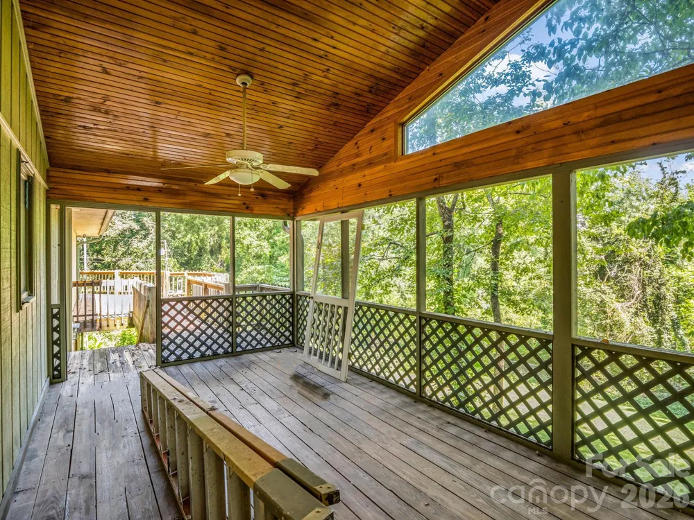200 Woodland Circle Rutherfordton, NC 28139
