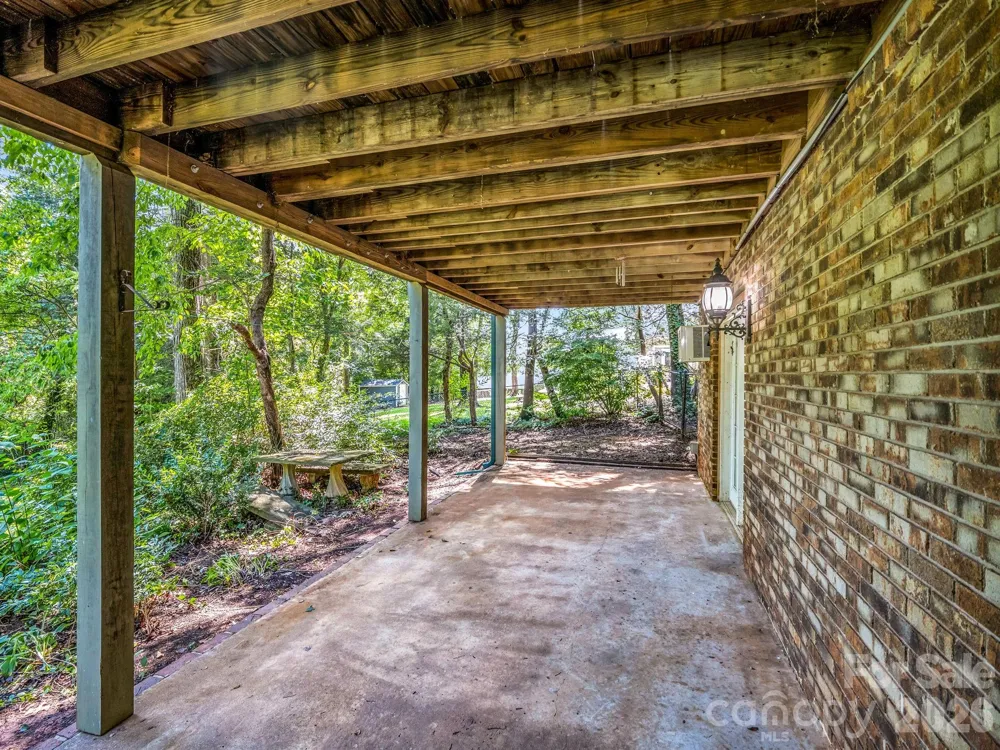 200 Woodland Circle Rutherfordton, NC 28139