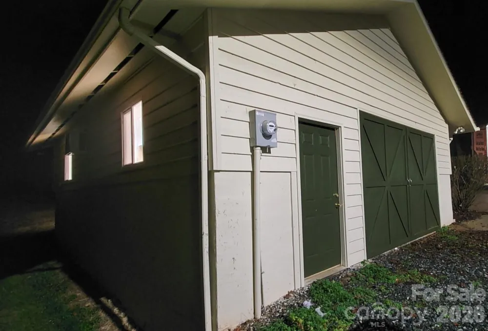 200 Woodland Circle Rutherfordton, NC 28139