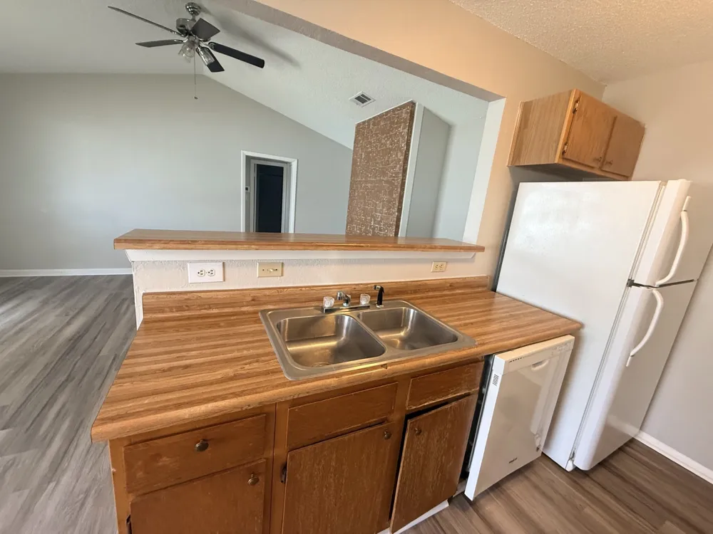 817 Lloyd Lane #A Elgin, TX 78621