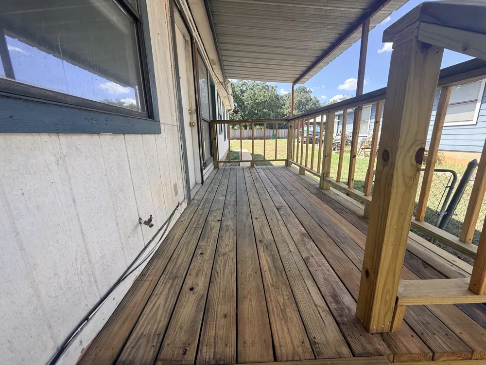 817 Lloyd Lane #A Elgin, TX 78621