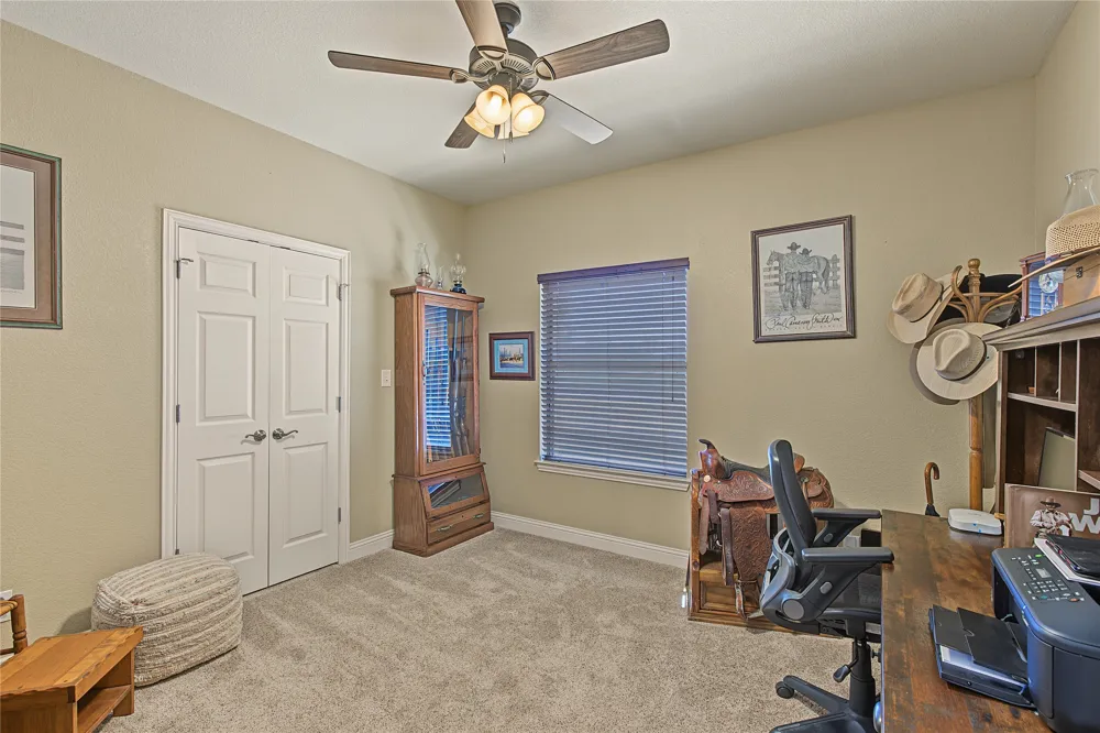 448 County Road 3690 Boyd, TX 76023