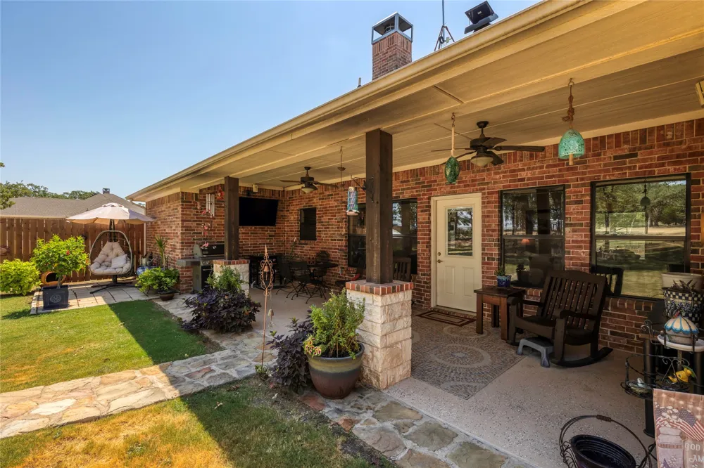 448 County Road 3690 Boyd, TX 76023