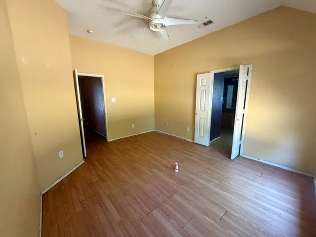 111 Craddock Glenn Heights, TX 75154