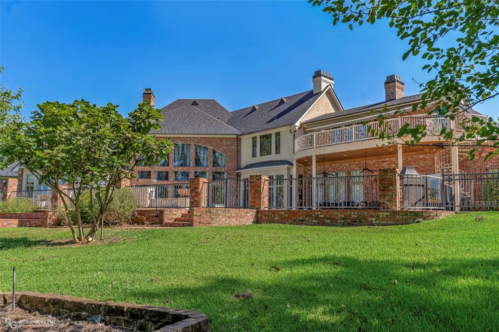 5081 Westrilee Drive Benton, LA 71006