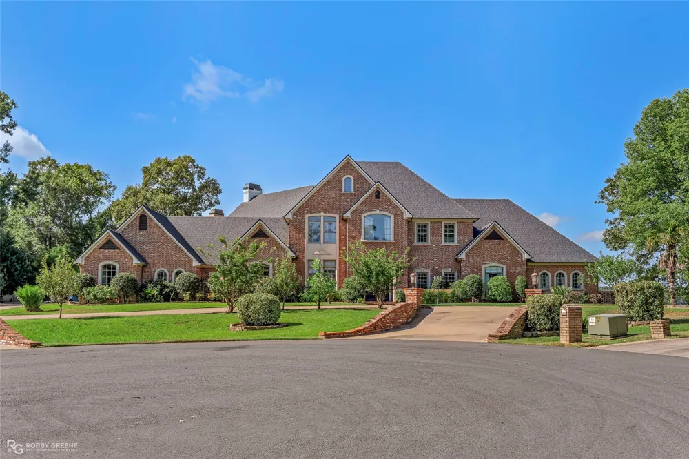 5081 Westrilee Drive Benton, LA 71006