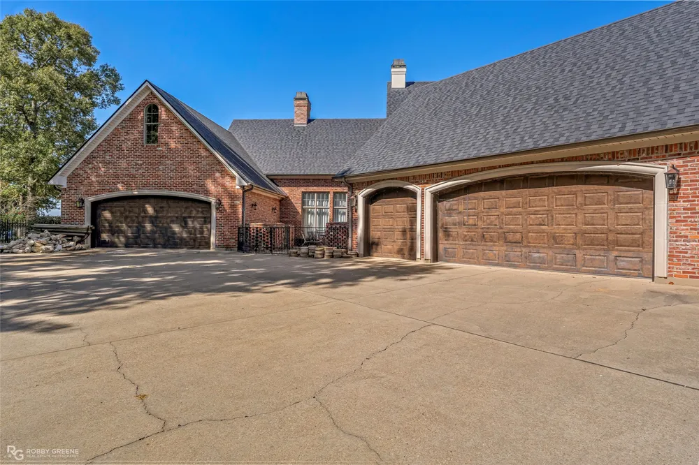 5081 Westrilee Drive Benton, LA 71006