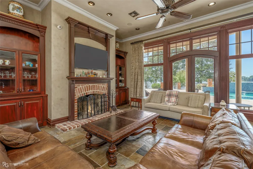 5081 Westrilee Drive Benton, LA 71006