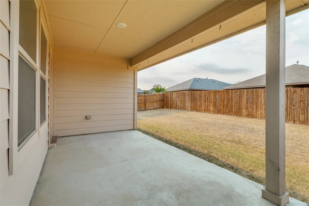 4716 Feltleaf Avenue Fort Worth, TX 76036
