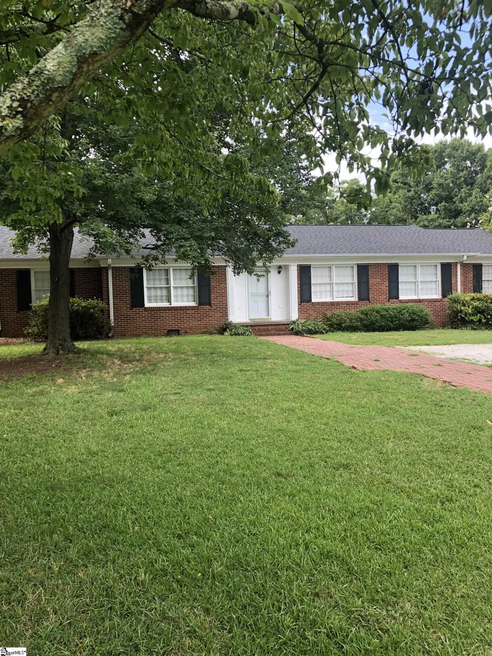 129 Sunset Drive Mauldin, SC 29662