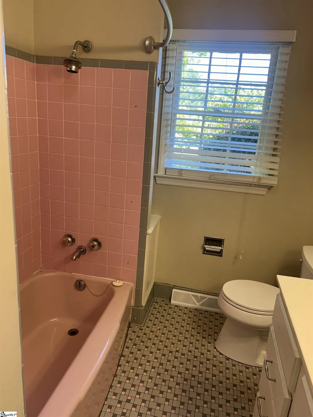 129 Sunset Drive Mauldin, SC 29662