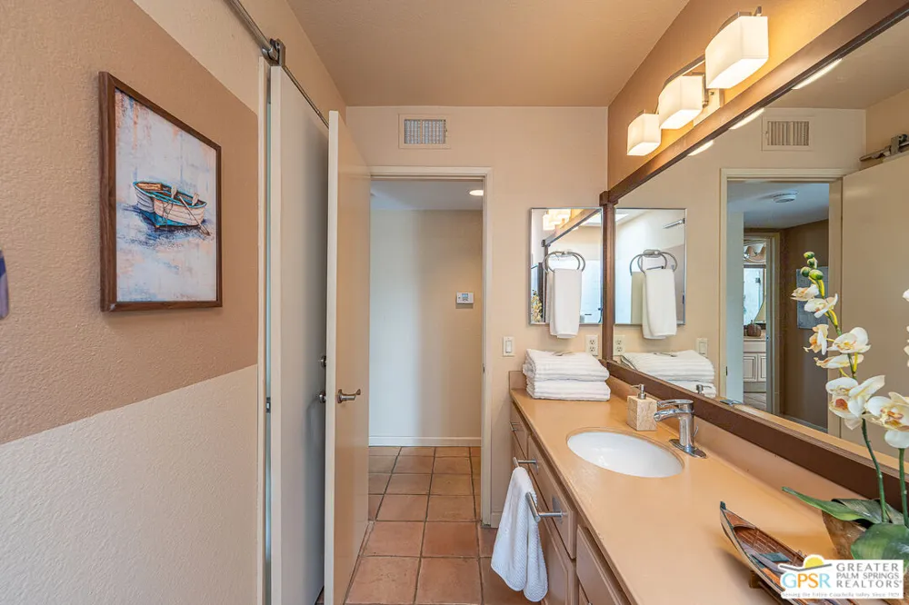35937 Paseo Circulo Cathedral City, CA 92234