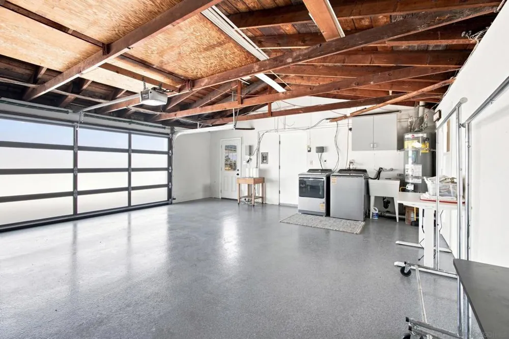 1044 Avenida Amantea La Jolla, CA 92037