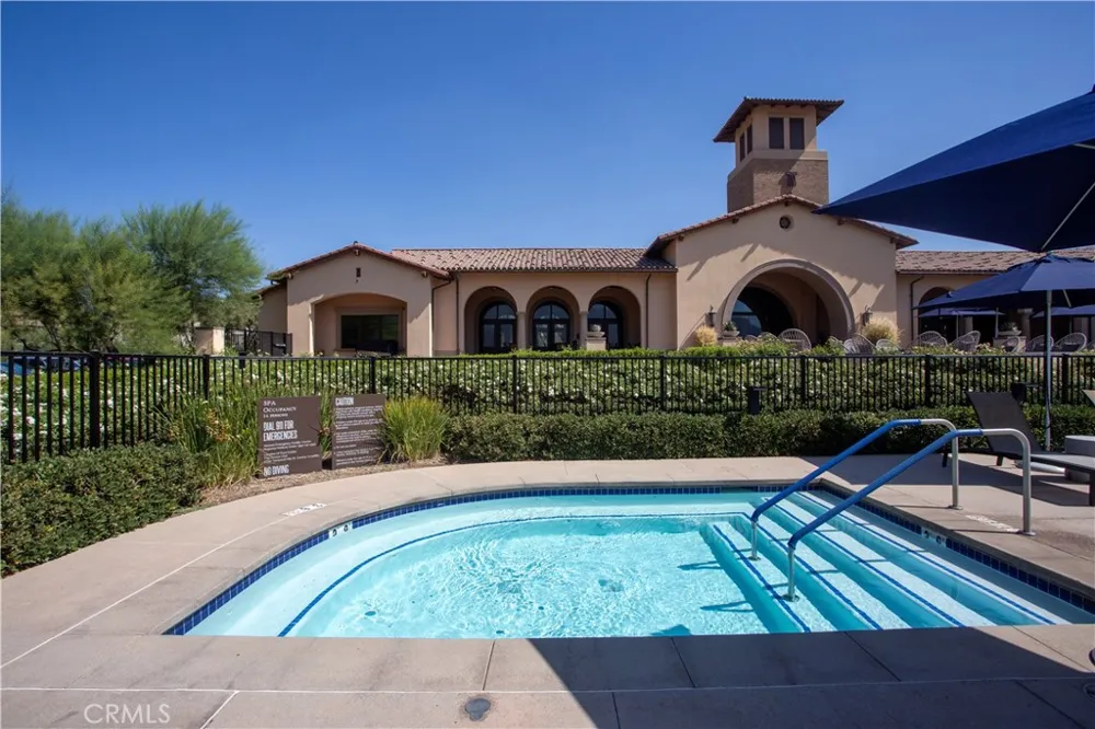11511 Alton Corona, CA 92883