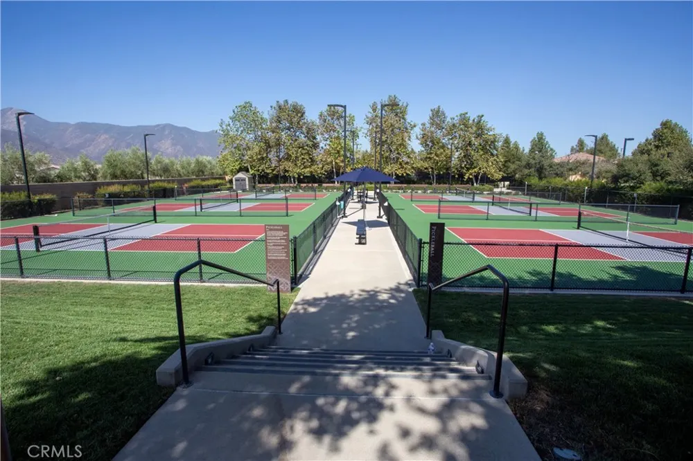 11511 Alton Corona, CA 92883