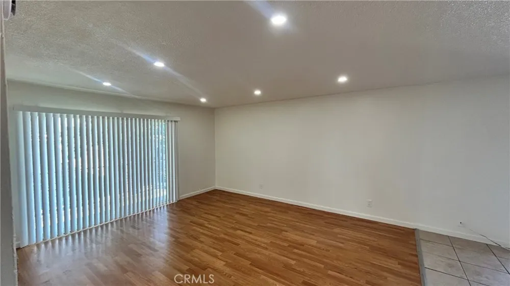 737 E 5th Long Beach, CA 90802