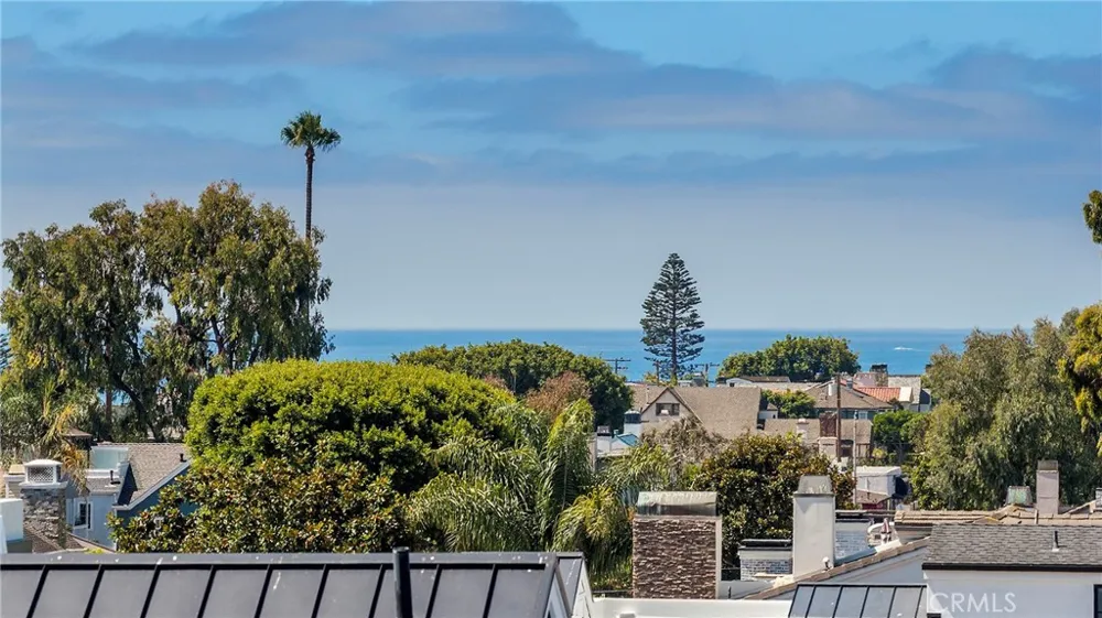 703 Poinsettia Avenue Corona del Mar, CA 92625