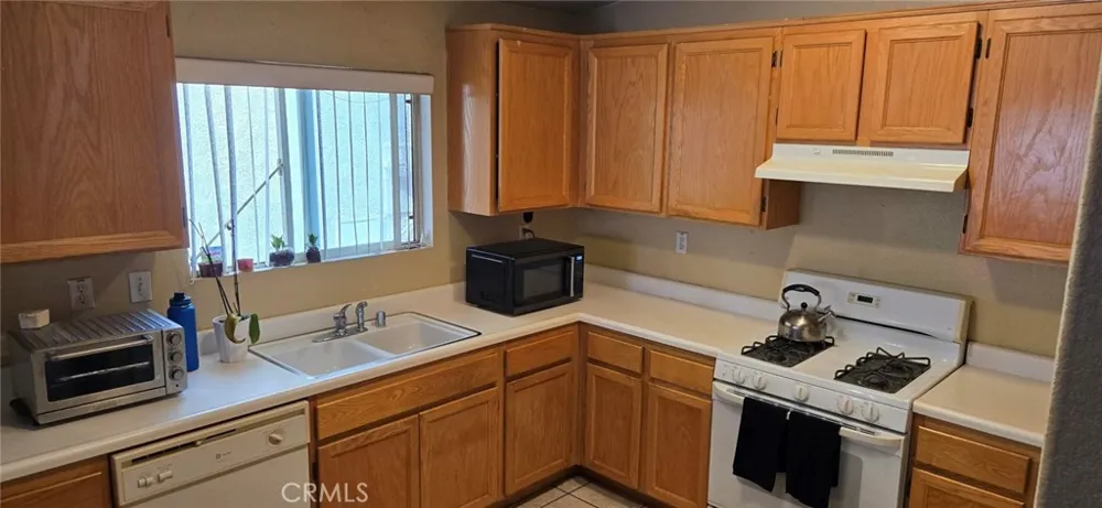 220 Mahogany San Jacinto, CA 92582