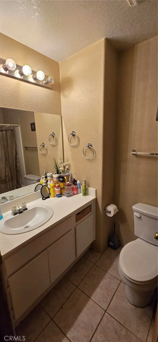220 Mahogany San Jacinto, CA 92582